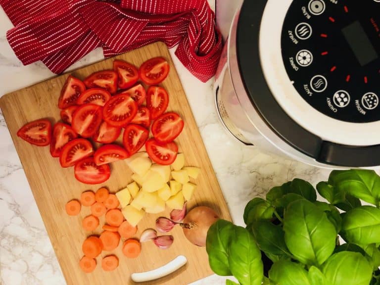 Tomato & Basil Soup (In A Soup Maker) Liana's Kitchen
