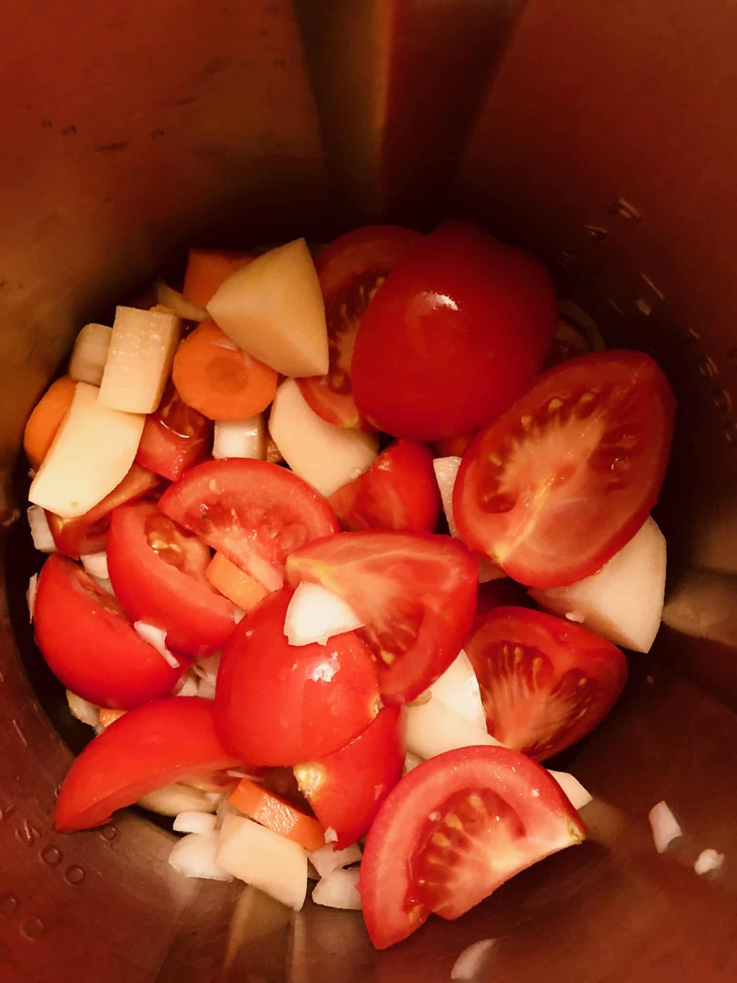 Tomato & Basil Soup (In A Soup Maker) Liana's Kitchen