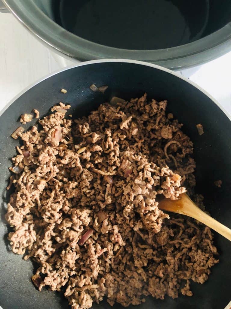 slow-cooker-spaghetti-bolognese-liana-s-kitchen