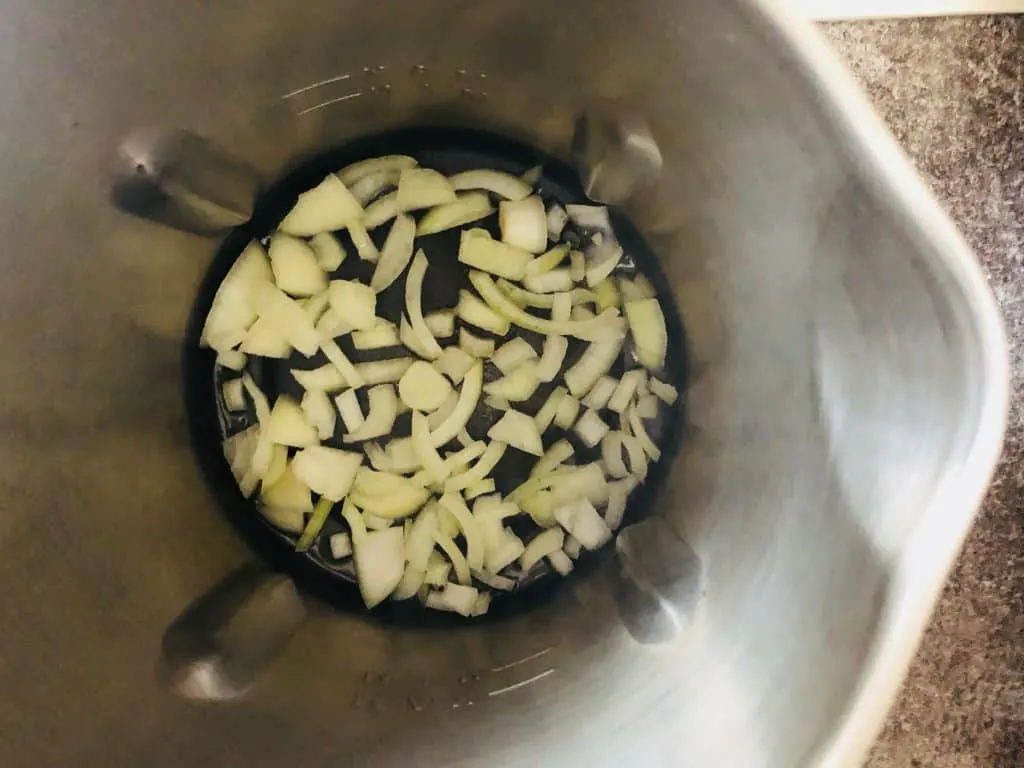 Sauté onions in a Morphy Richards Soup Maker