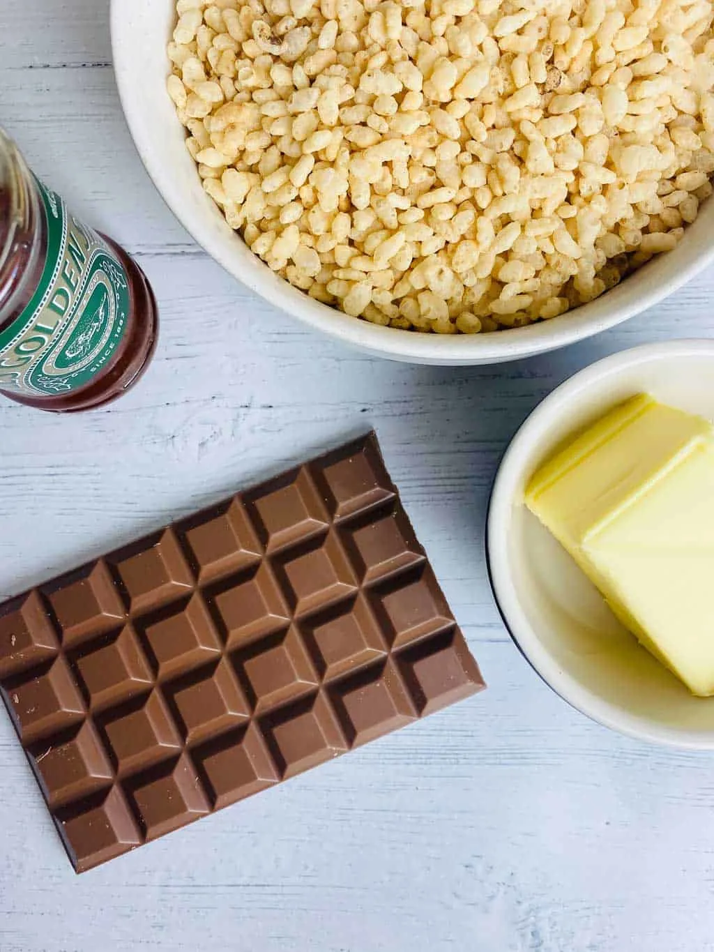 Ingredients for chocolate rice Krispy cake