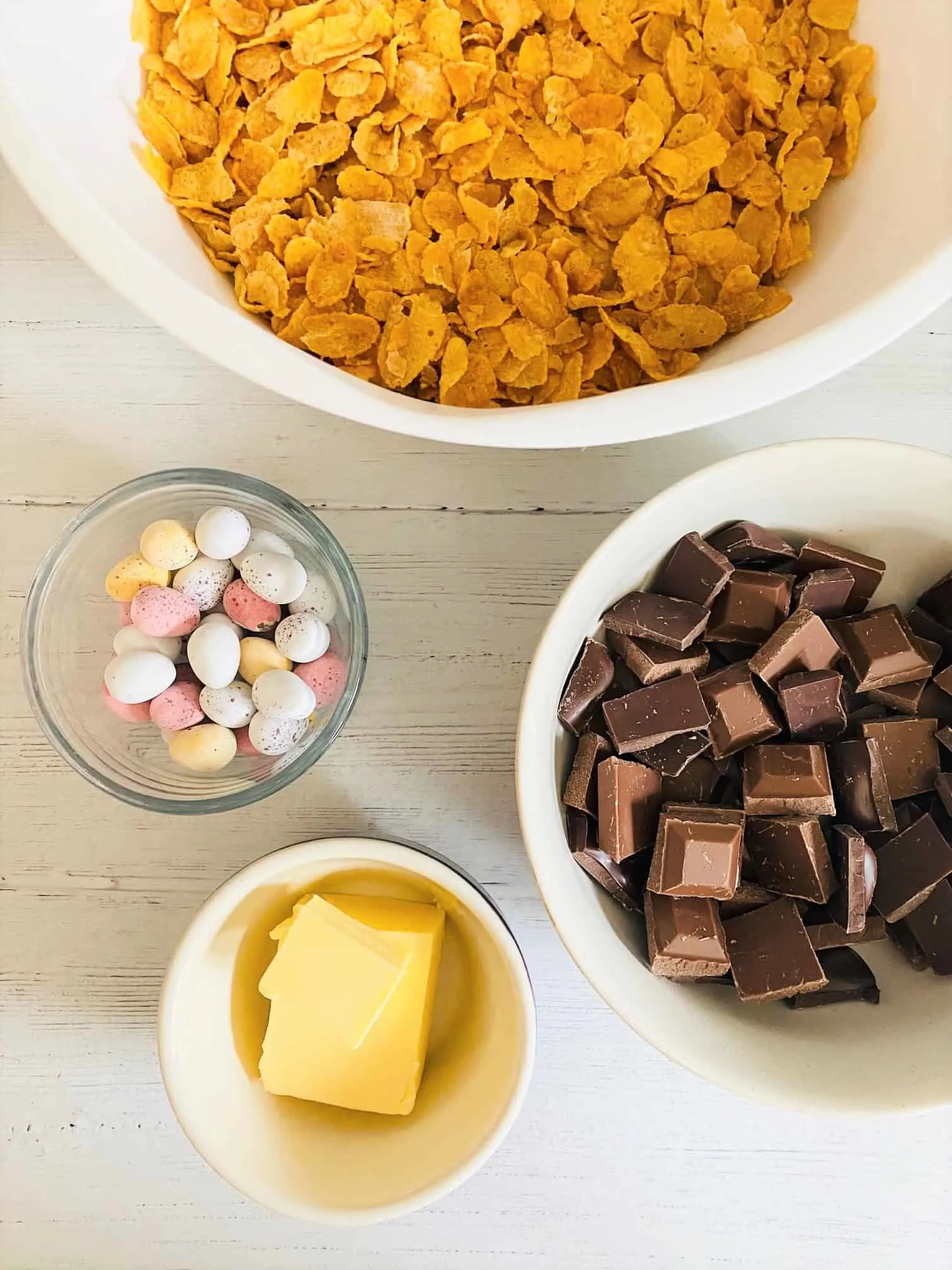 ingredients for chocolate cornflake cake