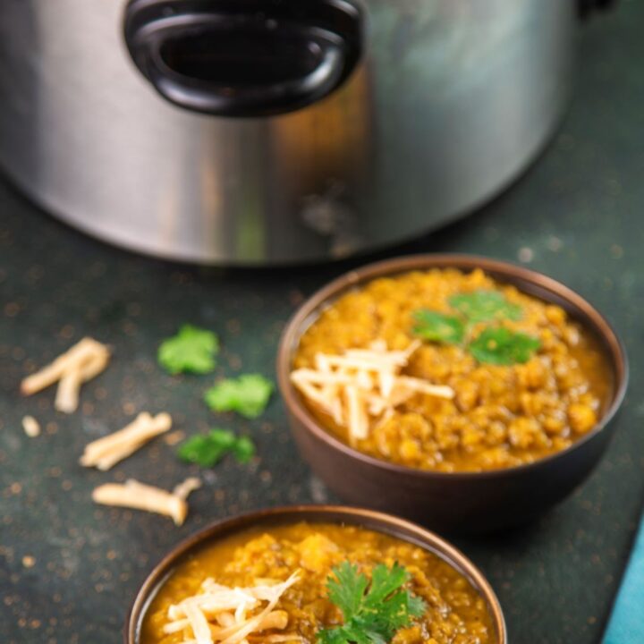 Slow Cooker Sweet Potato and Lentil Curry