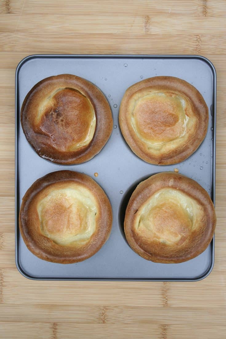 How To Make The Best Yorkshire Puddings (Easy Recipe!) Liana's Kitchen