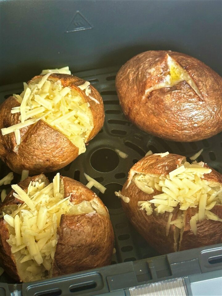 Frozen Jacket Potato In An Air Fryer Liana's Kitchen