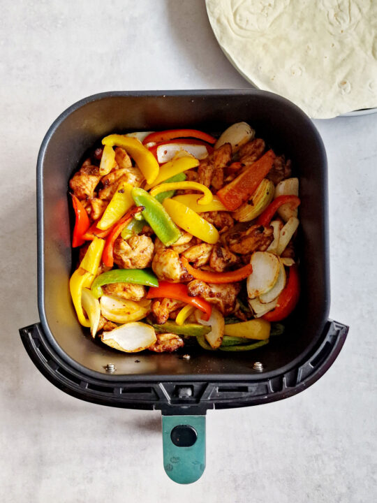How To Cook Chicken Fajitas In An Air Fryer Liana's Kitchen
