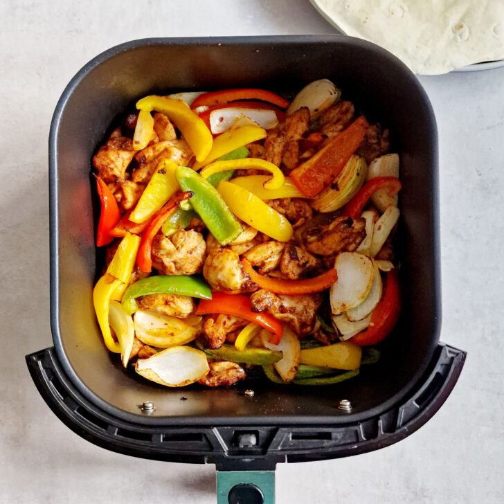 How To Cook Chicken Fajitas In An Air Fryer Liana's Kitchen