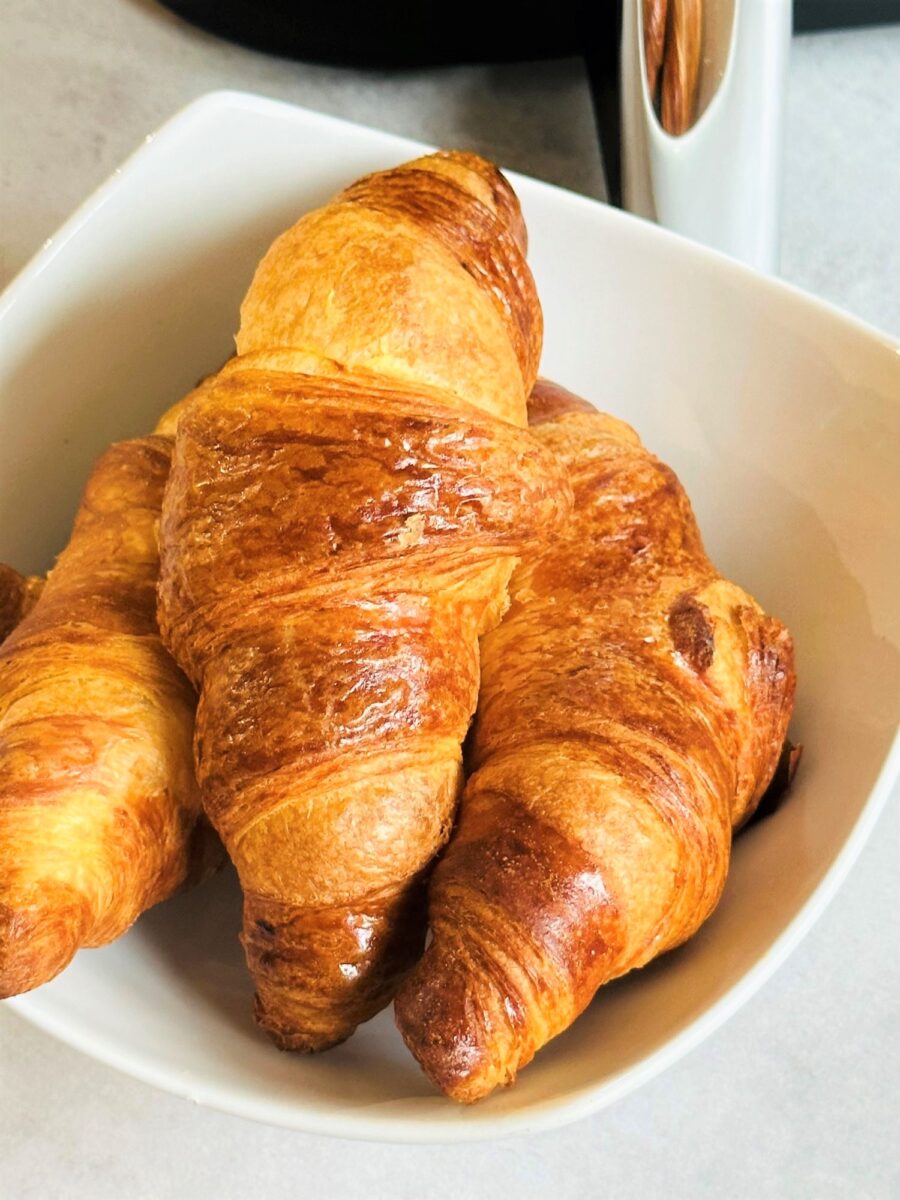 Air Fryer Frozen Croissants Liana's Kitchen