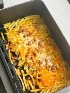 The Ultimate Air Fryer Loaded Fries &ndash; Crispy, Cheesy & Irresistible!