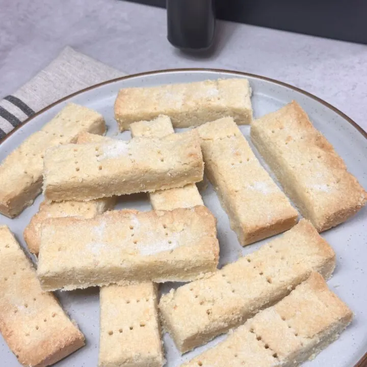 shortbread biscuits next to air fryer