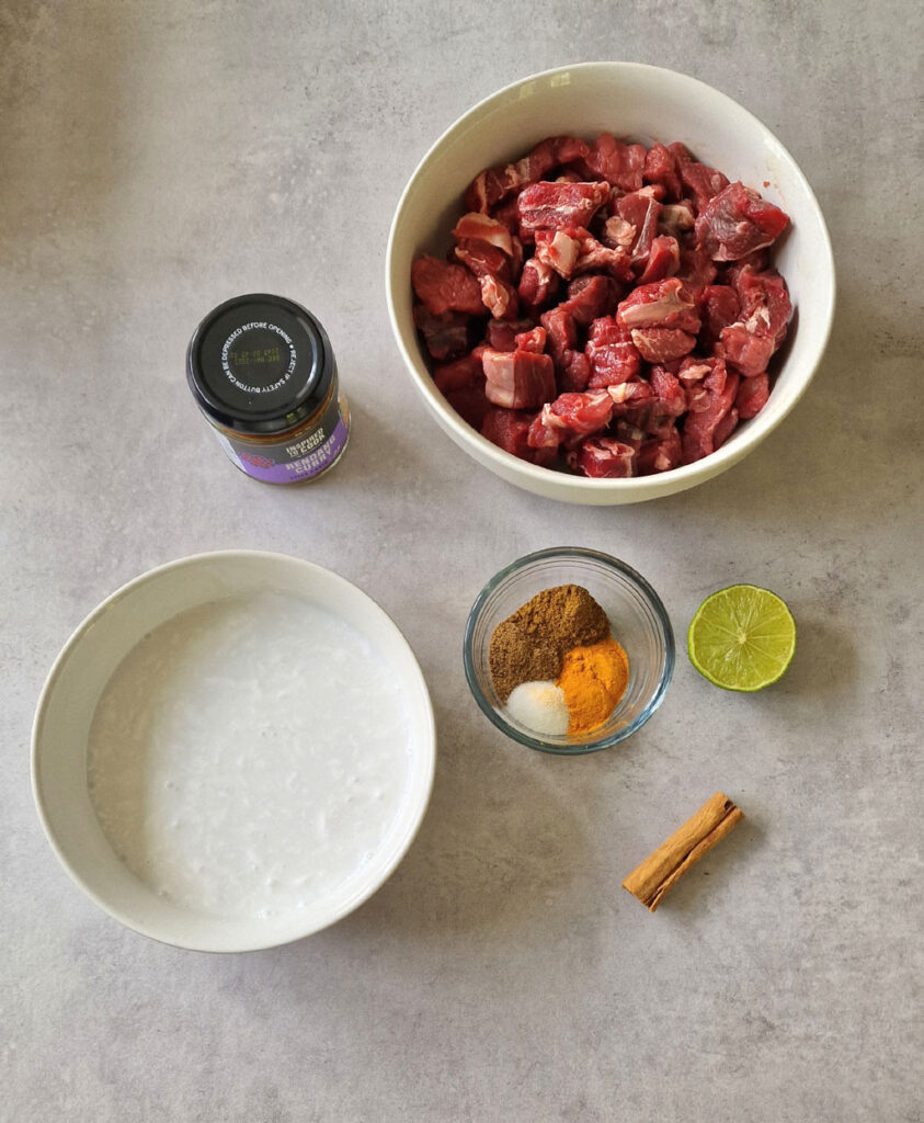ingredients for slow cooker beef rendang