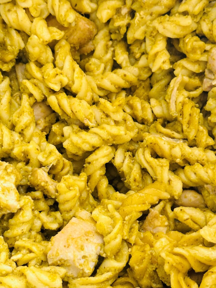 Ninja Foodi Chicken Pesto Pasta Liana's Kitchen