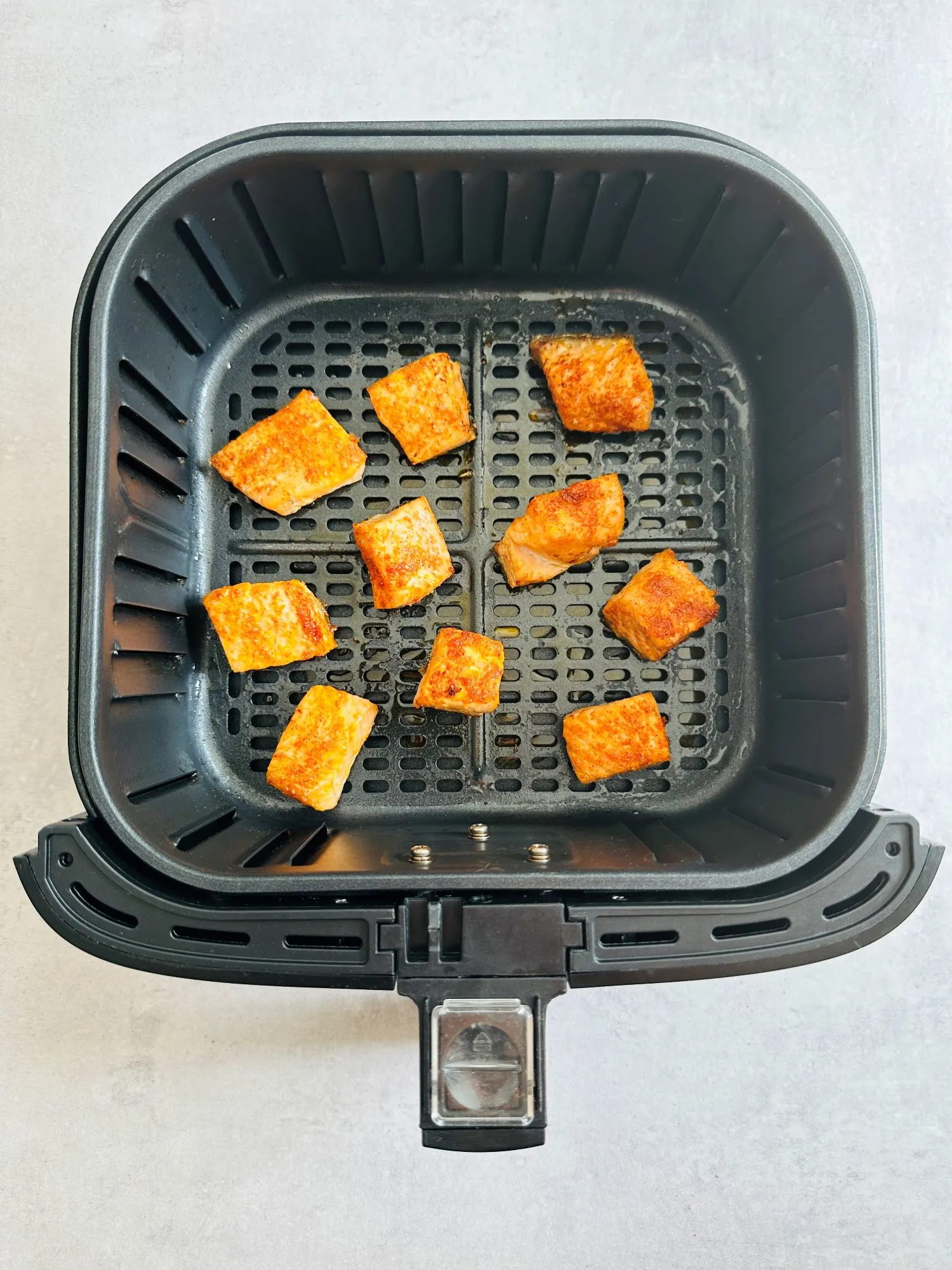 Air Fryer Salmon Bites: A Quick and Delicious Treat - Liana's Kitchen