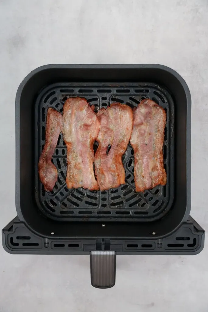 crispy bacon rashers in air fryer basket