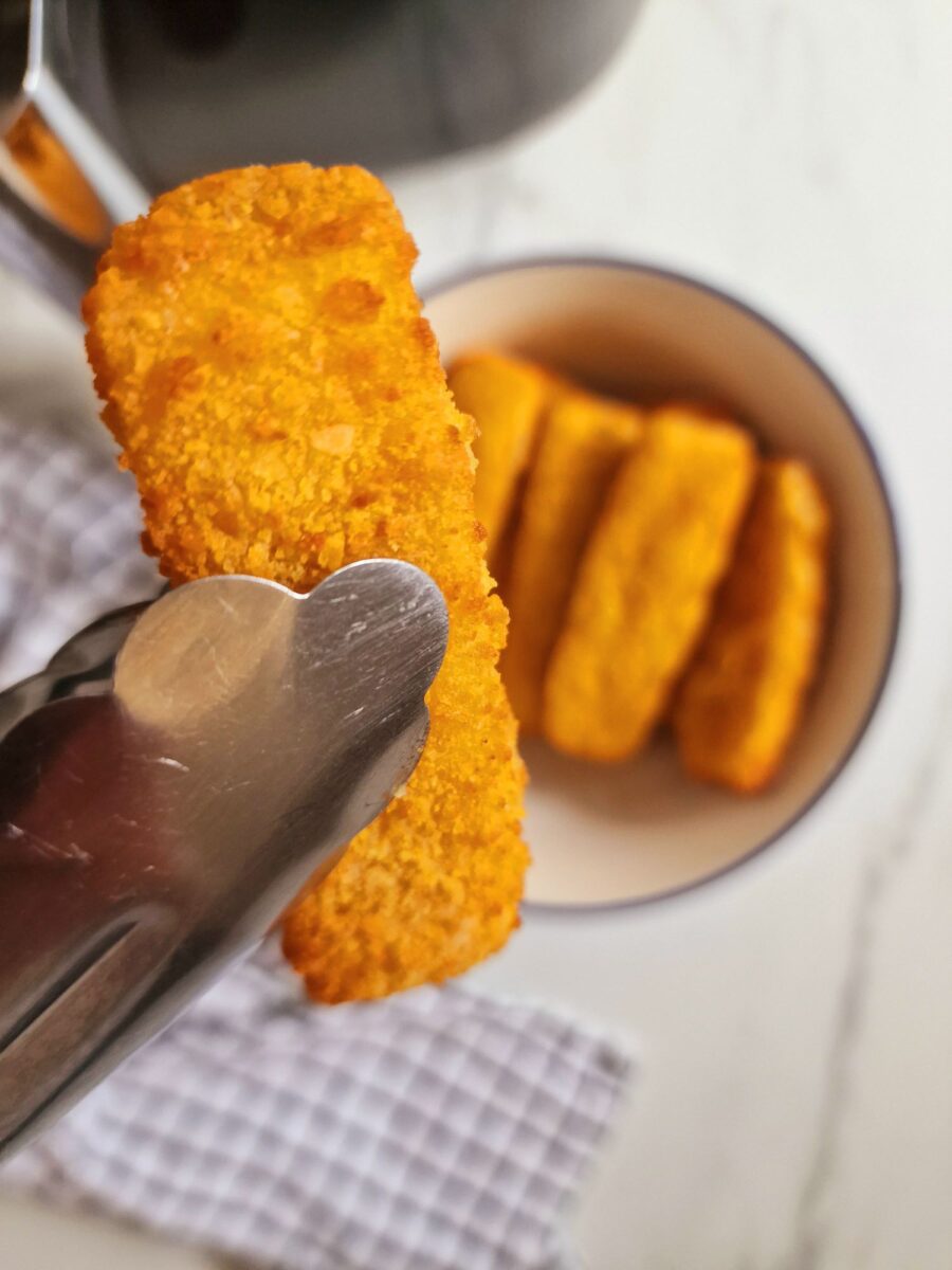 Frozen Fish Fingers In An Air Fryer Liana's Kitchen