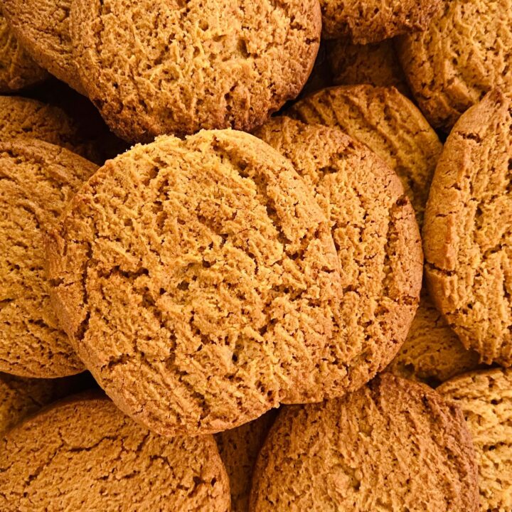 ginger biscuits