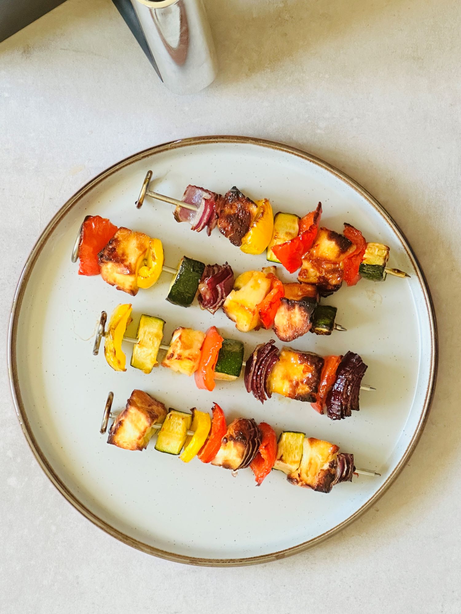 Air Fryer Halloumi Kebabs In A Sweet Chilli Sauce - Liana's Kitchen