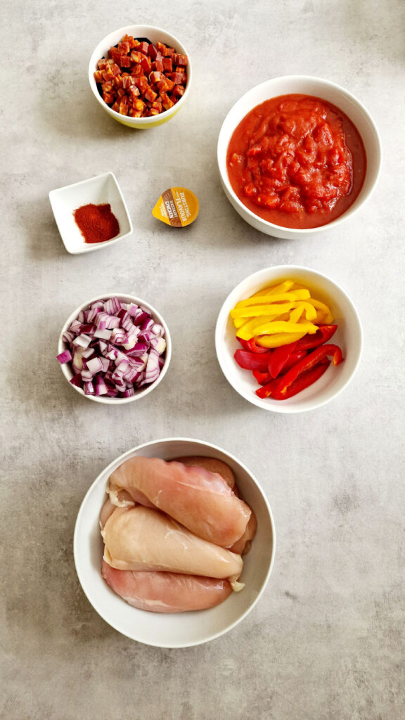 ingredients for slow cooker chicken and chorizo