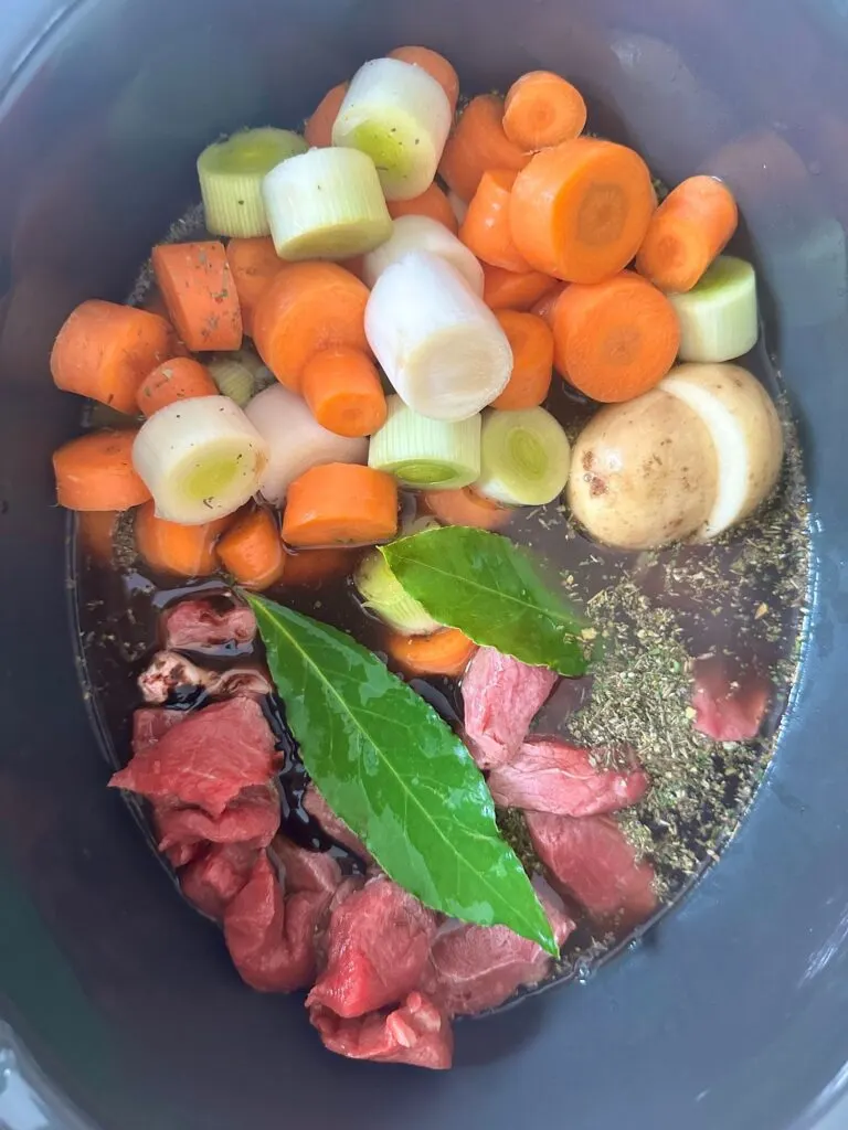 ingredients in the slow cooker