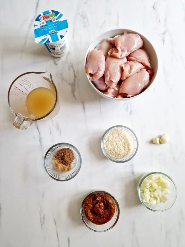 ingredients slow cooker chicken korma