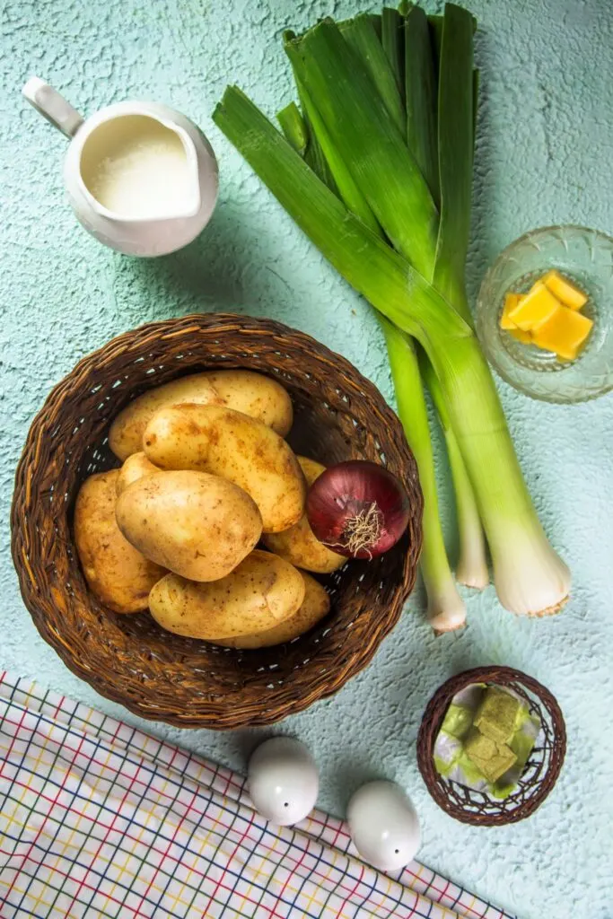 ingredients slow cooker leek potato soup