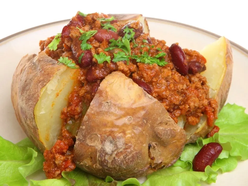 jacket potato with chilli con carne