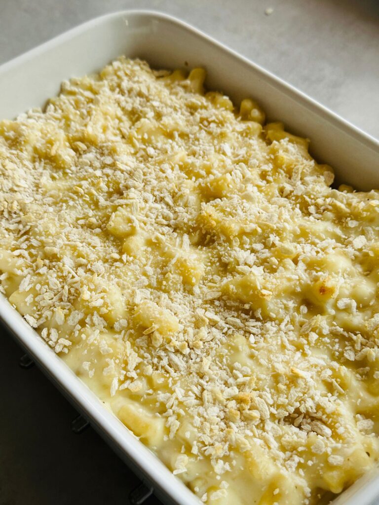 macaroni cheese in oven