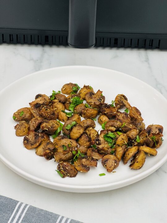 Crispy & Delicious Air Fryer Mushrooms With Garlic and Herbs Liana's