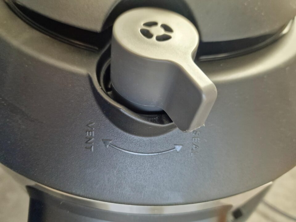 Ninja Foodi Curried Mince An Easy Pressure Cooker Recipe Liana's