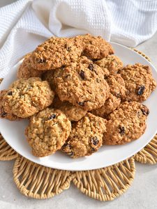 Oatmeal Raisin Cookies