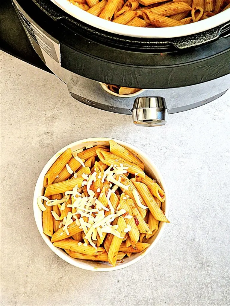 Ninja Foodi Penne Pasta (In Tomato Sauce) - Liana's Kitchen