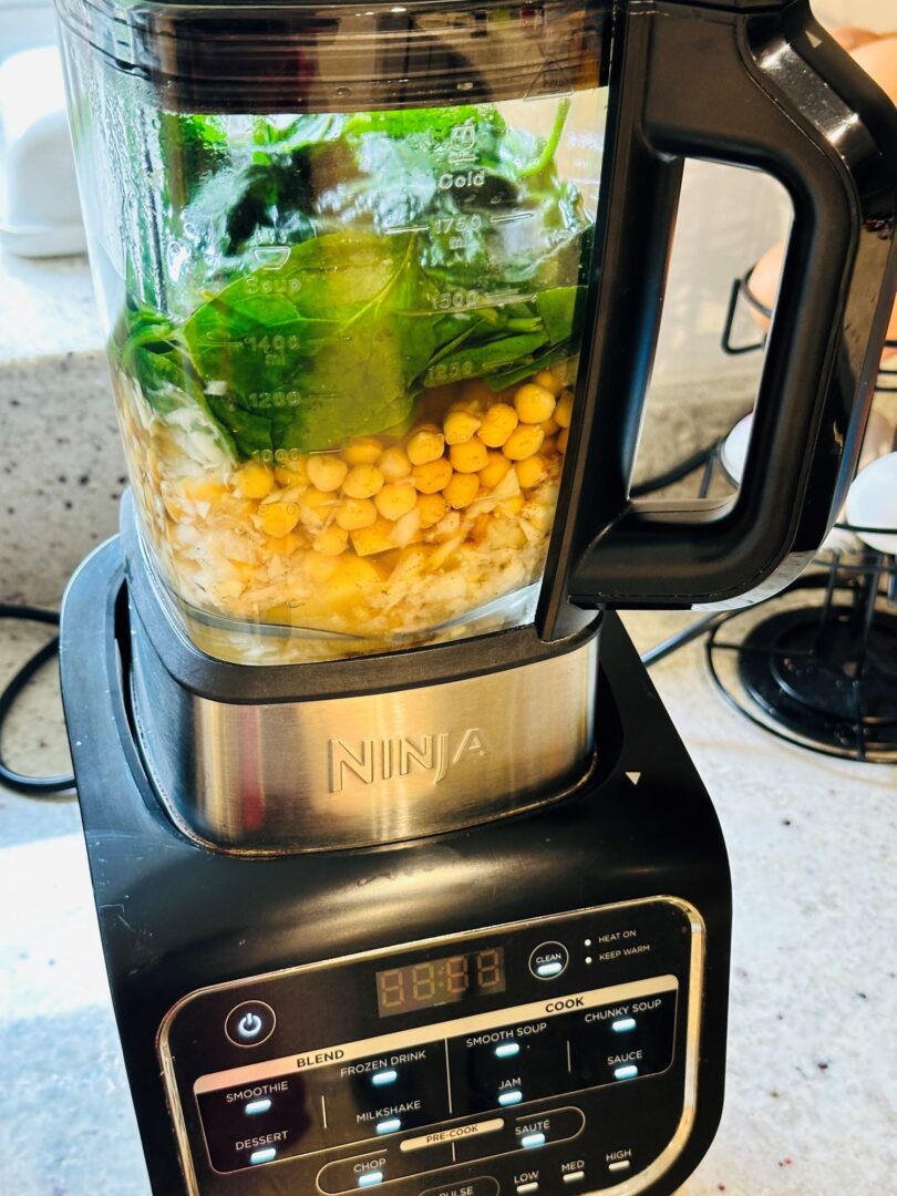 Soup Maker Spinach and Chickpea Soup - Liana's Kitchen