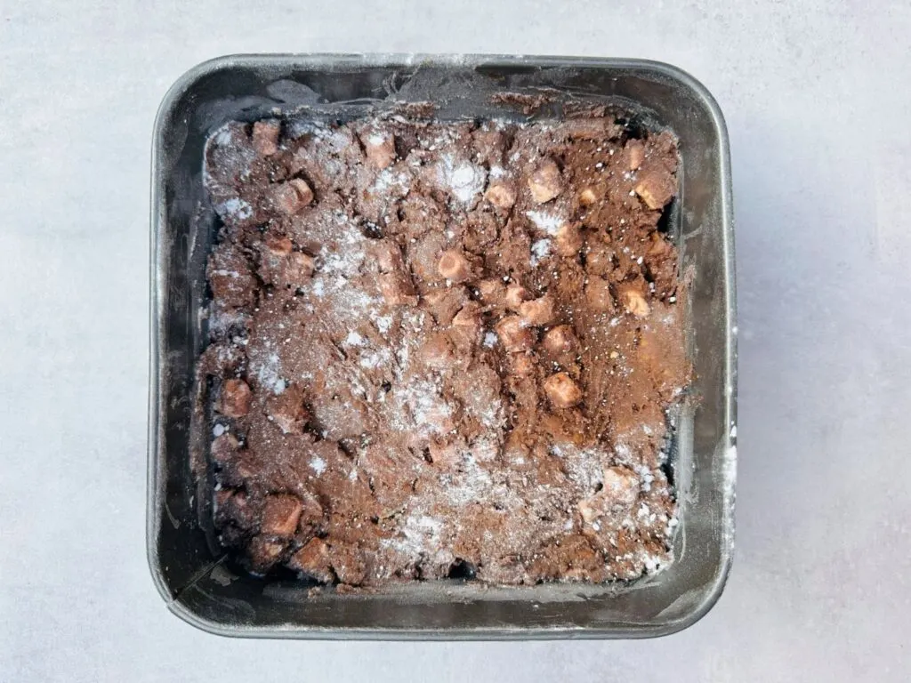 rocky road in baking tin