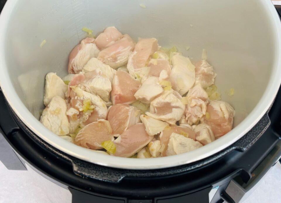 Ninja Foodi Chinese Style Chicken Curry Liana's Kitchen