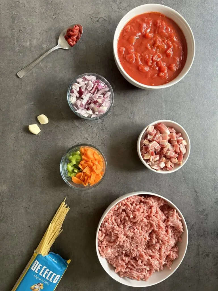 slow cooker pork ragu ingredients