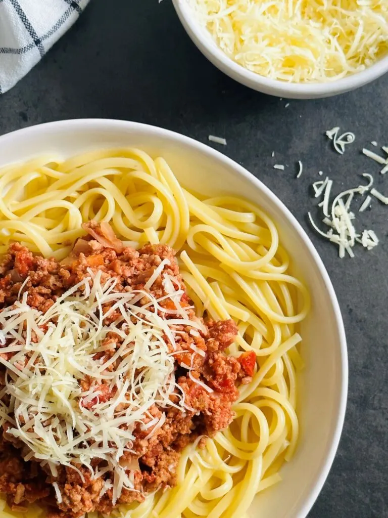 slow cooker pork ragu with cheese