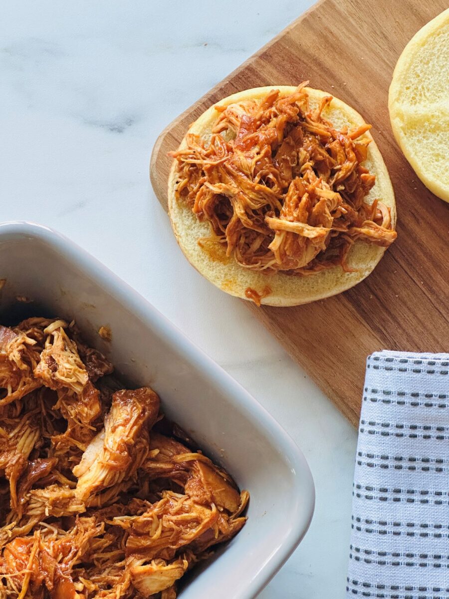 Easy and Delicious Slow Cooker Pulled Chicken Recipe Perfect for Any