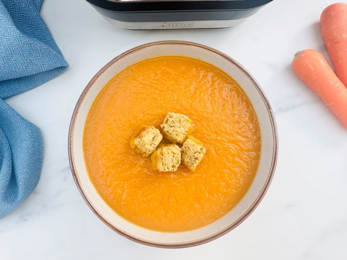carrot and ginger soup in a soup maker