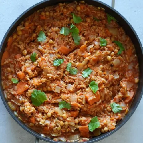 sweet potato and chickpea curry with fresh coriander in a ninja sauce pan