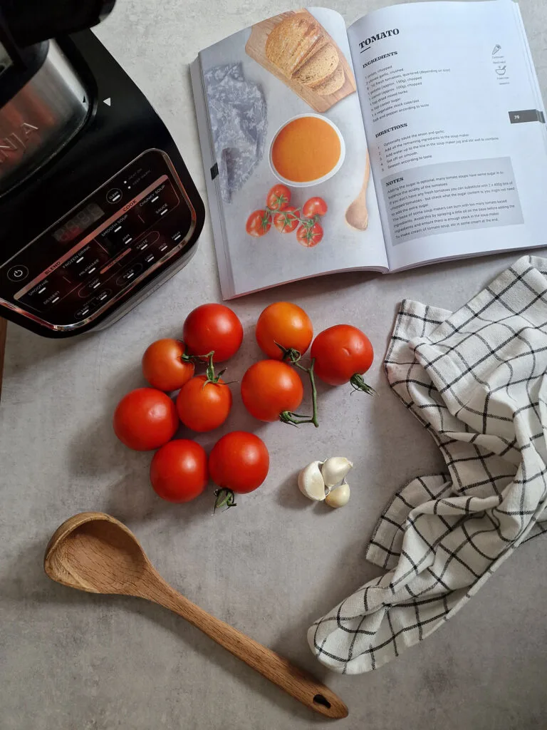 Tasty Tomato & Basil Soup (In A Soup Maker) - Liana's Kitchen